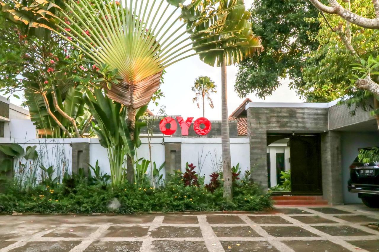Oyo 1757 Villa Dende Lombok Exterior foto
