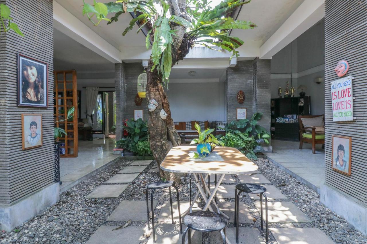Oyo 1757 Villa Dende Lombok Exterior foto